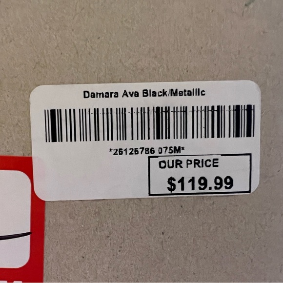 CLARKS Damara Ava Black Metallic Stitched Oxfords - Picture 8 of 9